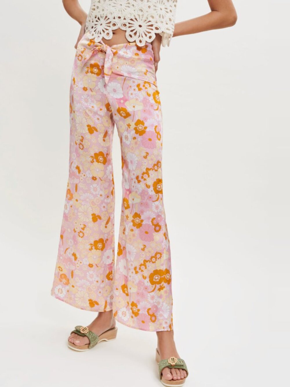 Maje NWT | Fluid Flower Power Pants